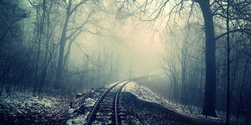 远洋船员心理健康:国际贸易供应链的隐形支柱与中航现代化船队的支持体系构建